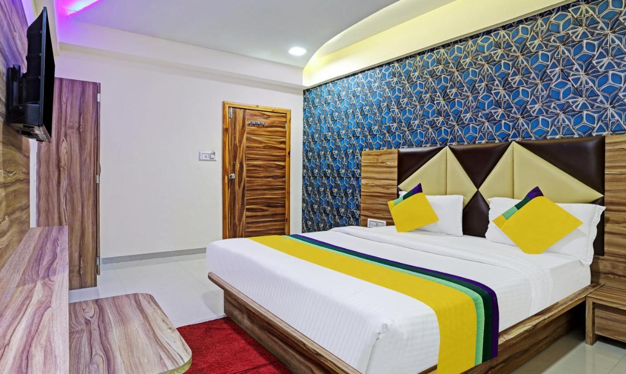 Itsy Hotels Rk Palace Vadodara Kültér fotó
