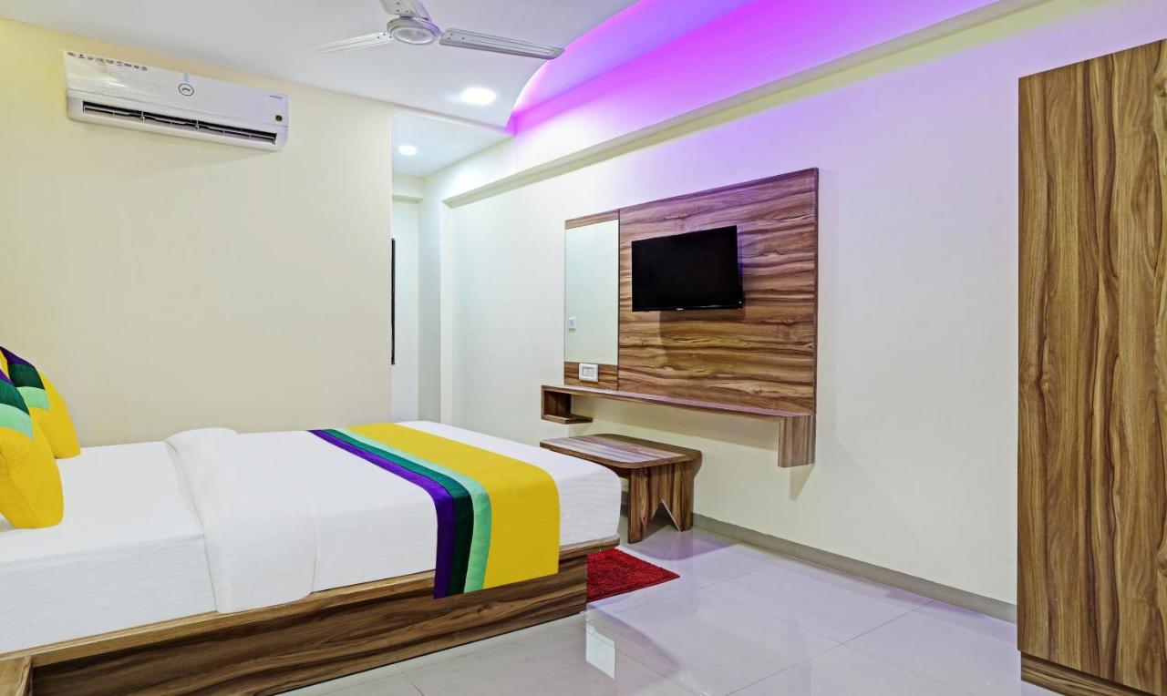 Itsy Hotels Rk Palace Vadodara Kültér fotó